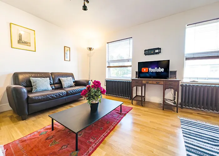 Hackney Central Houseshare